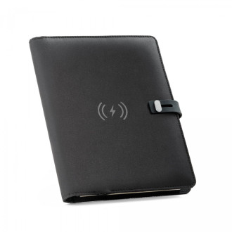 EMERGE A5 FOLDER. Složka A5 z materiálu 300D rPET s bezdrátovou nabíječkou