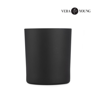 Sójová svíčka 220 g - Black Pomegranate - VERA YOUNG