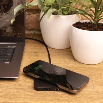 Bezdrátová nabíječka 10W s USB výstupy z RCS recykl. plastu