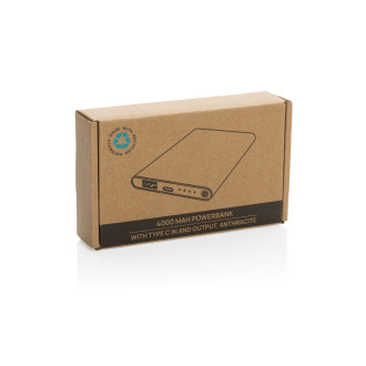 Powerbanka 4000mAh s USB C z RCS recykl. plastu a hliníku