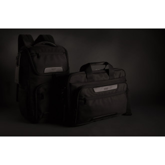 Swiss Peak USB & RFID taška Voyager na 15,6" notebook