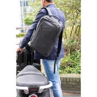 Černý batoh na 15,6" notebook Fashion PVC free