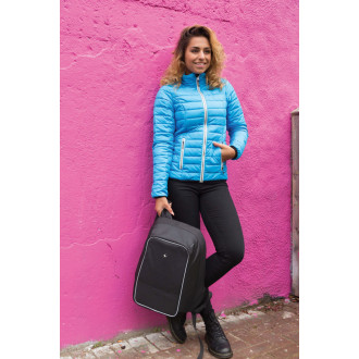 Nedobytný batoh na 15.6" notebook Swiss Peak z RPET AWARE™