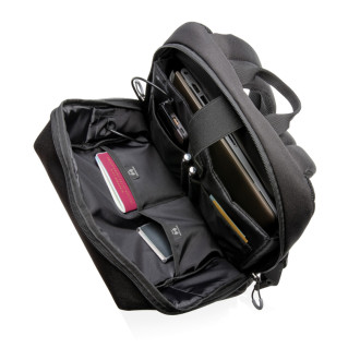 RFID USB A  batoh na 15.6" notebook Swiss Peak z RPET AWARE™