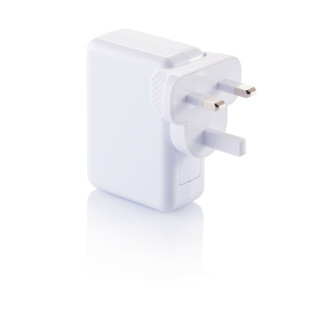 Cestovní zástrčka se 4 USB porty