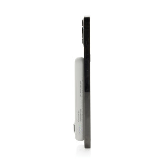 Magnetická powerbanka Zen 5000mAh 5W z RCS plastu a bambusu