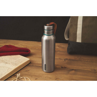 Velká termo láhev na vodu 750ml Black+Blum