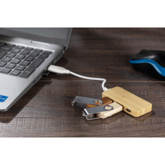 Bambusový rozbočovač USB HUB s vyměnitelnou zástrčkou - RIVO
