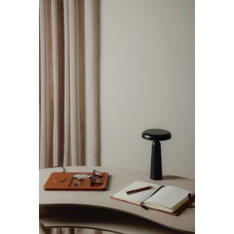 Stolní lampa VINGA Avery z RCS