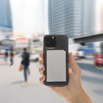 Hliníkové pouzdro na karty s RFID magnetem