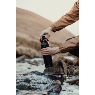 Uzamykatelná sportovní láhev Nordic Drift Trail z RCS